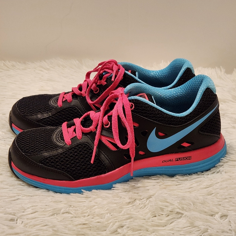 ✨️Nike Dual Fusion Lite Women's Running Shoes Size 7 599560-004